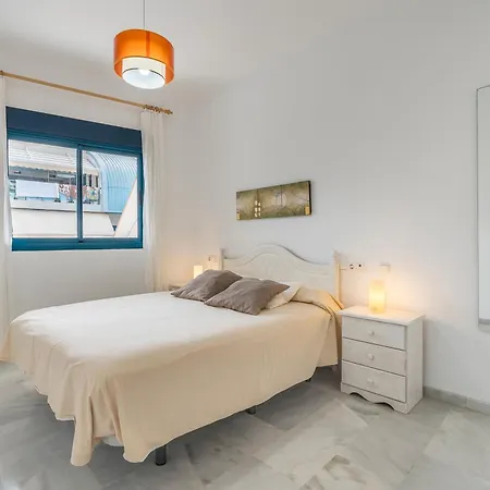 Piso Castell * カステル・デ・フェロ